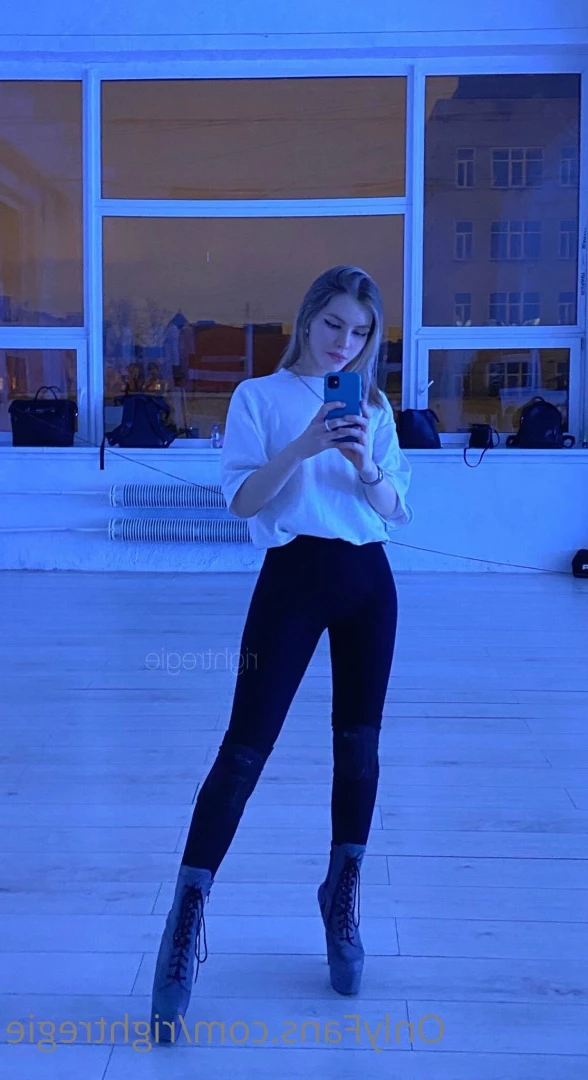 Regie blondie dancer 💖 [ rightregie ] Onlyfans leaked photo 7744422 on Hotleaks.tv