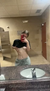 10598892