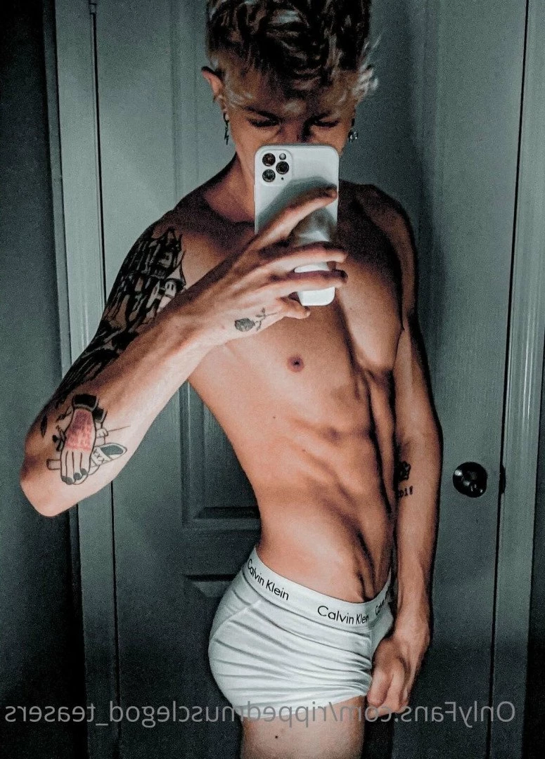 Reece Hunk FREE [ reecehunk_free ] Onlyfans leaked photo 2836094 on Hotleaks.tv