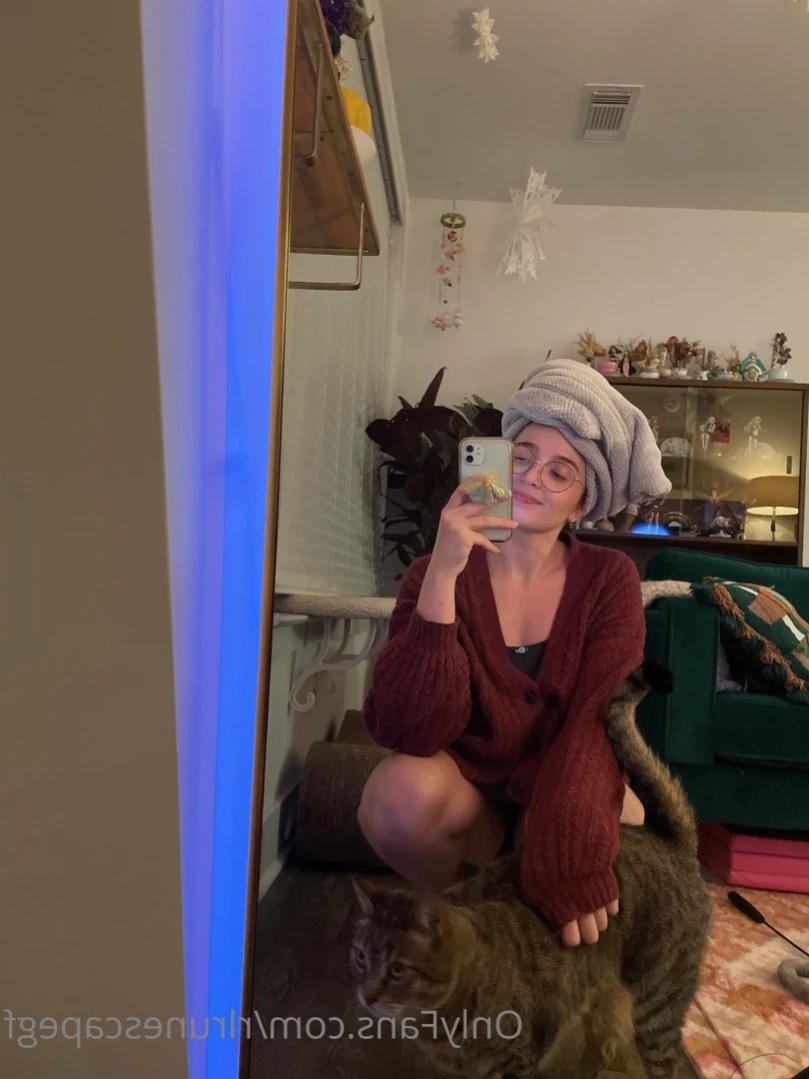 rlrunescapegf Onlyfans leaked photo 14163441 on Hotleaks.tv