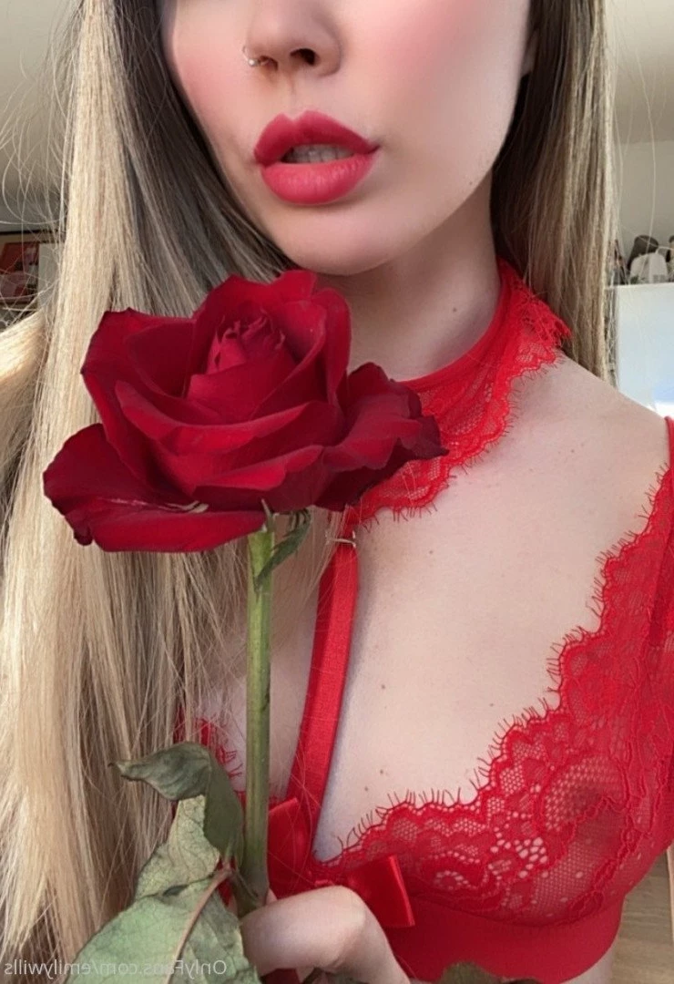 Emily 🇬🇧 best ass on only fans 😉 [ emilywills ] Onlyfans leaked photo 358412 on Hotleaks.tv