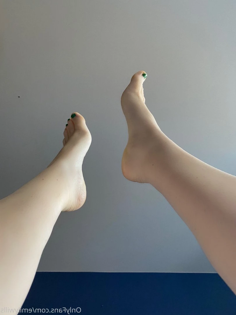 Emily 🇬🇧 best ass on only fans 😉 [ emilywills ] Onlyfans leaked photo 358439 on Hotleaks.tv