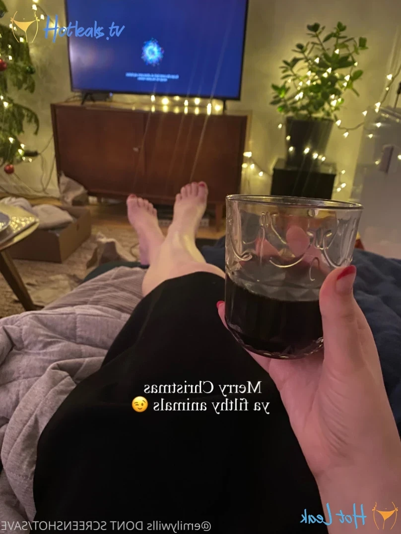 Emily 🇬🇧 best ass on only fans 😉 [ emilywills ] Onlyfans leaked photo 12600656 on Hotleaks.tv