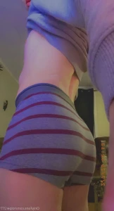 2746110