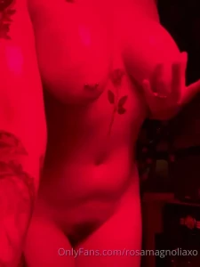 Rosa Magnolia 🌹 [ rosamagnoliaxo ] Onlyfans leaked video 12472574 on Hotleaks.tv