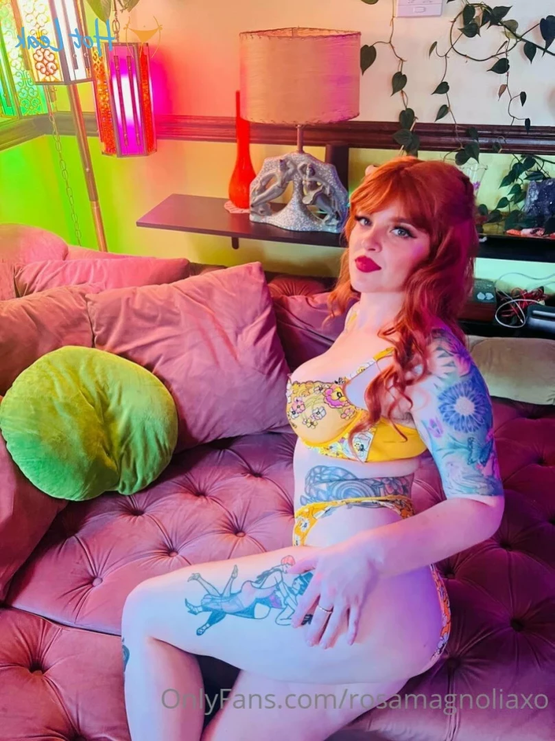 Rosa Magnolia 🌹 [ rosamagnoliaxo ] Onlyfans leaked photo 12607527 on Hotleaks.tv