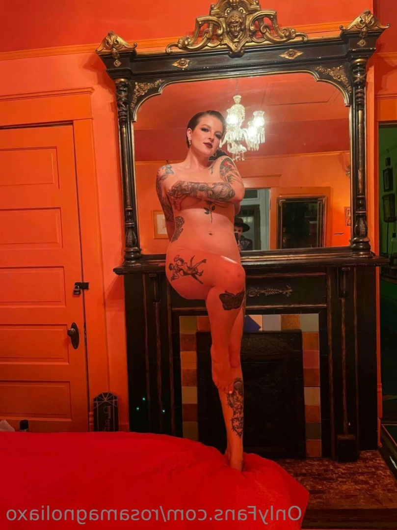 Rosa Magnolia 🌹 [ rosamagnoliaxo ] Onlyfans leaked photo 12638565 on Hotleaks.tv