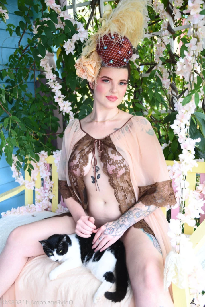 Rosa Magnolia 🌹 [ rosamagnoliaxo ] Onlyfans leaked photo 12810148 on Hotleaks.tv