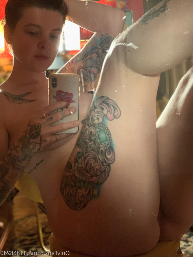 Rosa Magnolia 🌹 [ rosamagnoliaxo ] Onlyfans leaked photo 12997529 on Hotleaks.tv