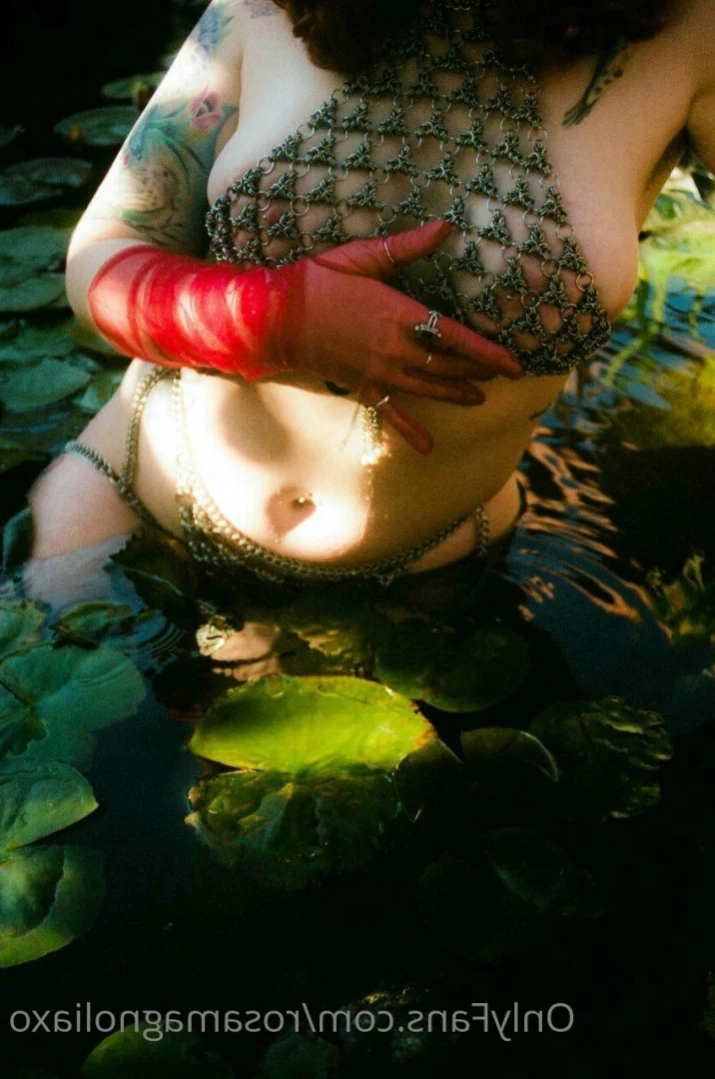 Rosa Magnolia 🌹 [ rosamagnoliaxo ] Onlyfans leaked photo 13296126 on Hotleaks.tv