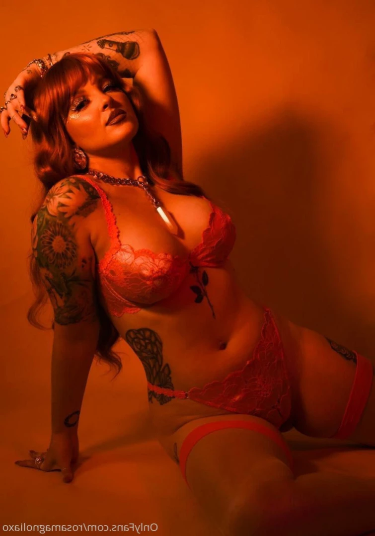 Rosa Magnolia 🌹 [ rosamagnoliaxo ] Onlyfans leaked photo 14218761 on Hotleaks.tv