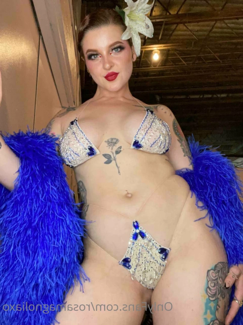 Rosa Magnolia 🌹 [ rosamagnoliaxo ] Onlyfans leaked photo 15471871 on Hotleaks.tv