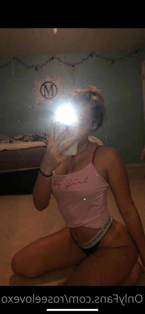 Rose🌹 [ roseelovexo ] Onlyfans leaked photo 2759617 on Hotleaks.tv