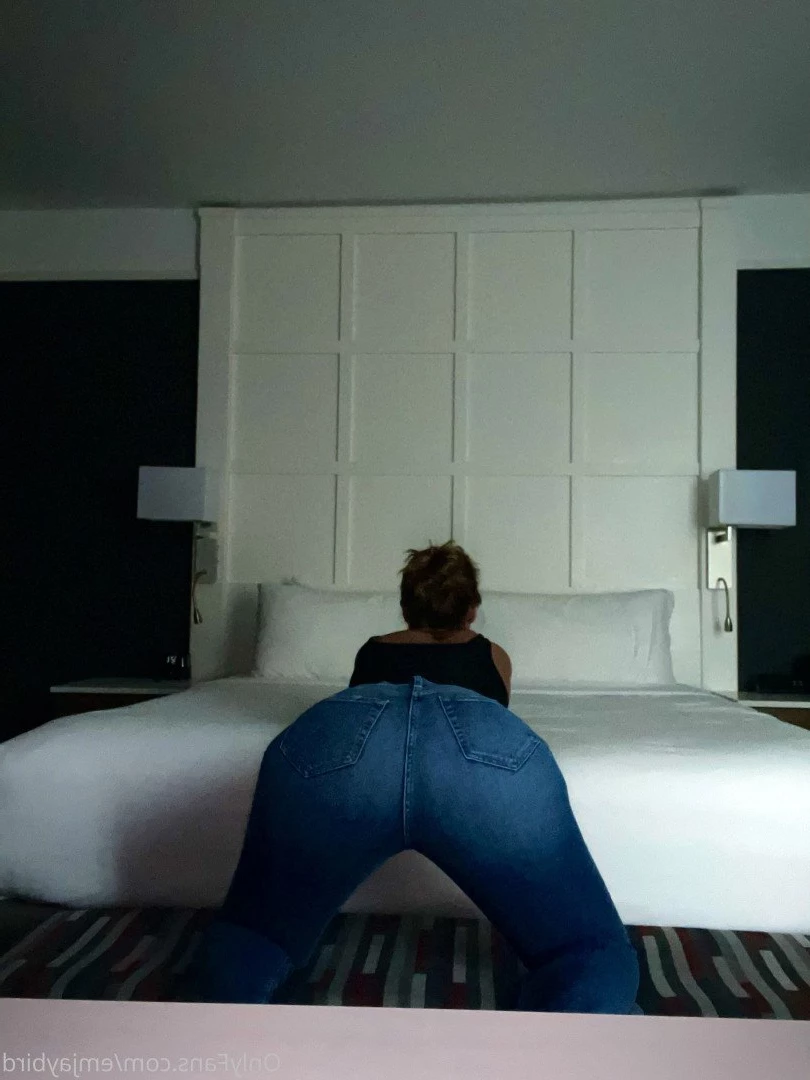 𝐸𝓂𝒾𝓁𝓎 𝒥𝑜𝓃𝑒𝓈 [ emjaybird ] Onlyfans leaked photo 2114114 on Hotleaks.tv