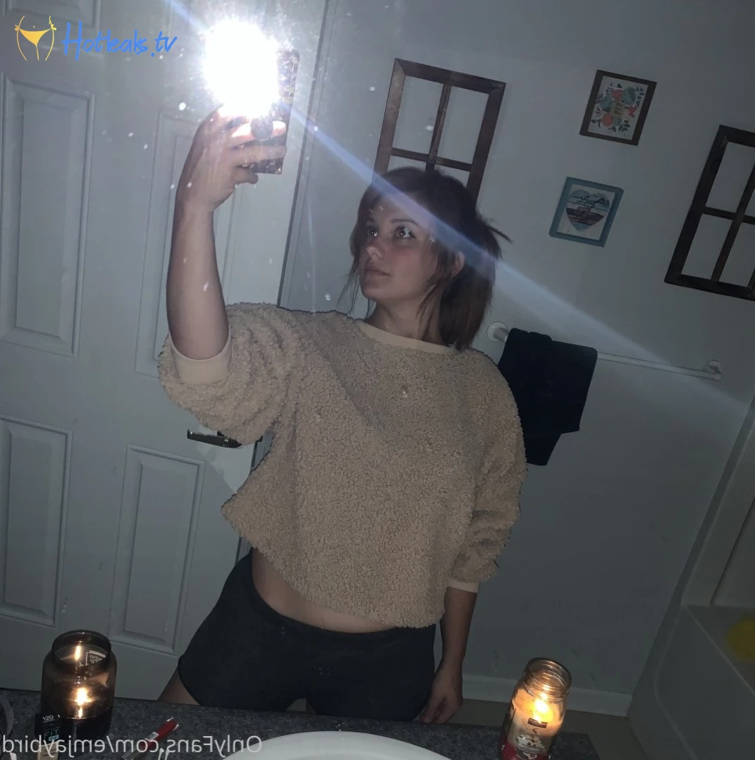 𝐸𝓂𝒾𝓁𝓎 𝒥𝑜𝓃𝑒𝓈 [ emjaybird ] Onlyfans leaked photo 2114146 on Hotleaks.tv