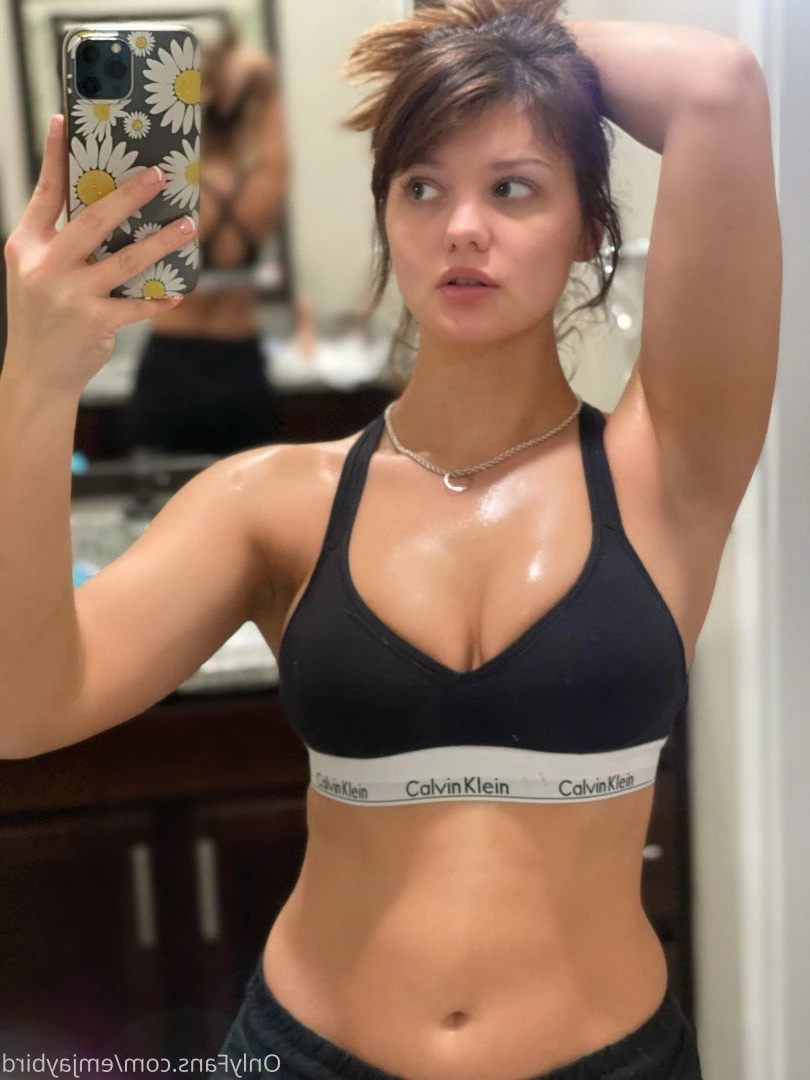 𝐸𝓂𝒾𝓁𝓎 𝒥𝑜𝓃𝑒𝓈 [ emjaybird ] Onlyfans leaked photo 2114229 on Hotleaks.tv