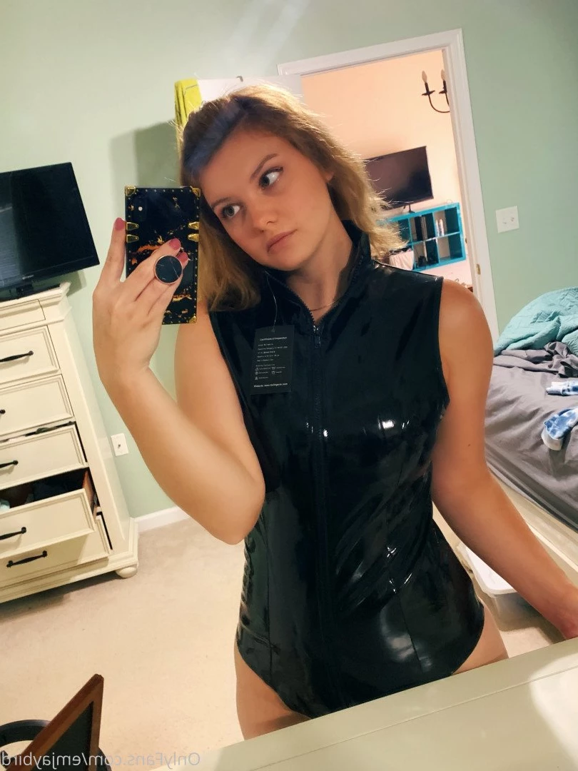 𝐸𝓂𝒾𝓁𝓎 𝒥𝑜𝓃𝑒𝓈 [ emjaybird ] Onlyfans leaked photo 2114256 on Hotleaks.tv