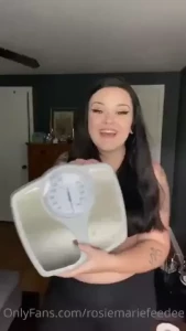Rosie Marie Feedee TOP 1.7% [ rosiemariefeedee ] Onlyfans leaked video 18287119 on Hotleaks.tv