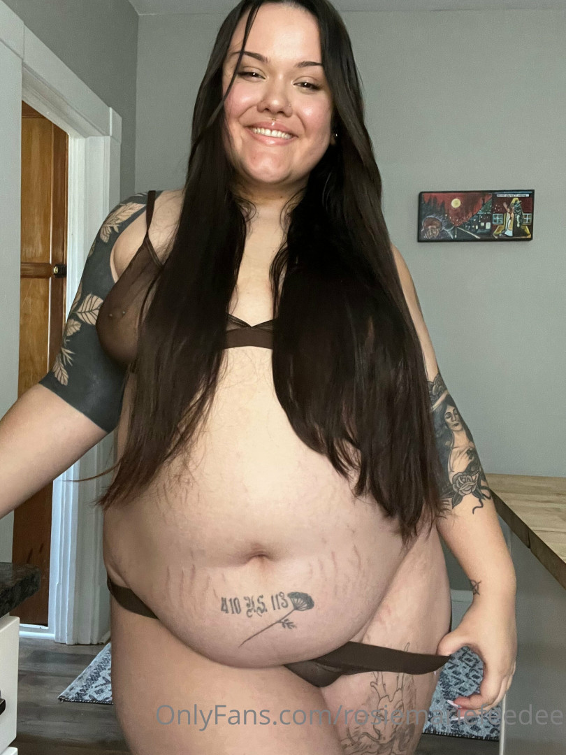 Rosie Marie Feedee TOP 1.7% [ rosiemariefeedee ] Onlyfans leaked photo 16695864 on Hotleaks.tv