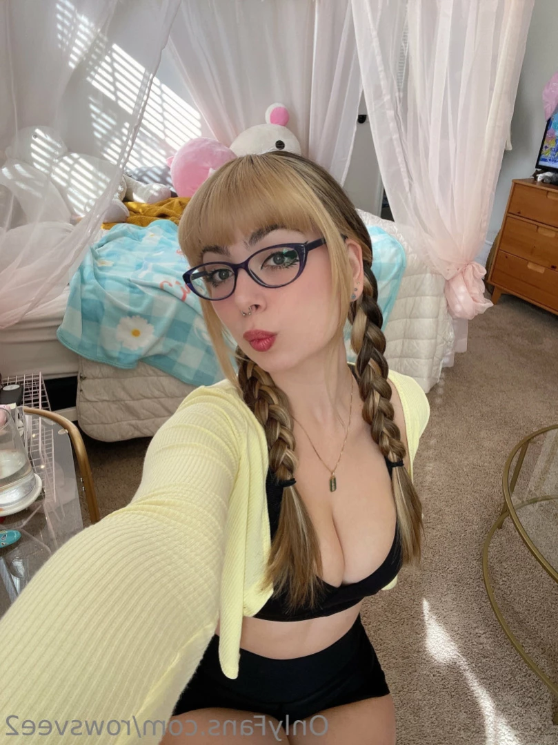 Rows [ rowsvee2 ] Onlyfans leaked photo 10883815 on Hotleaks.tv
