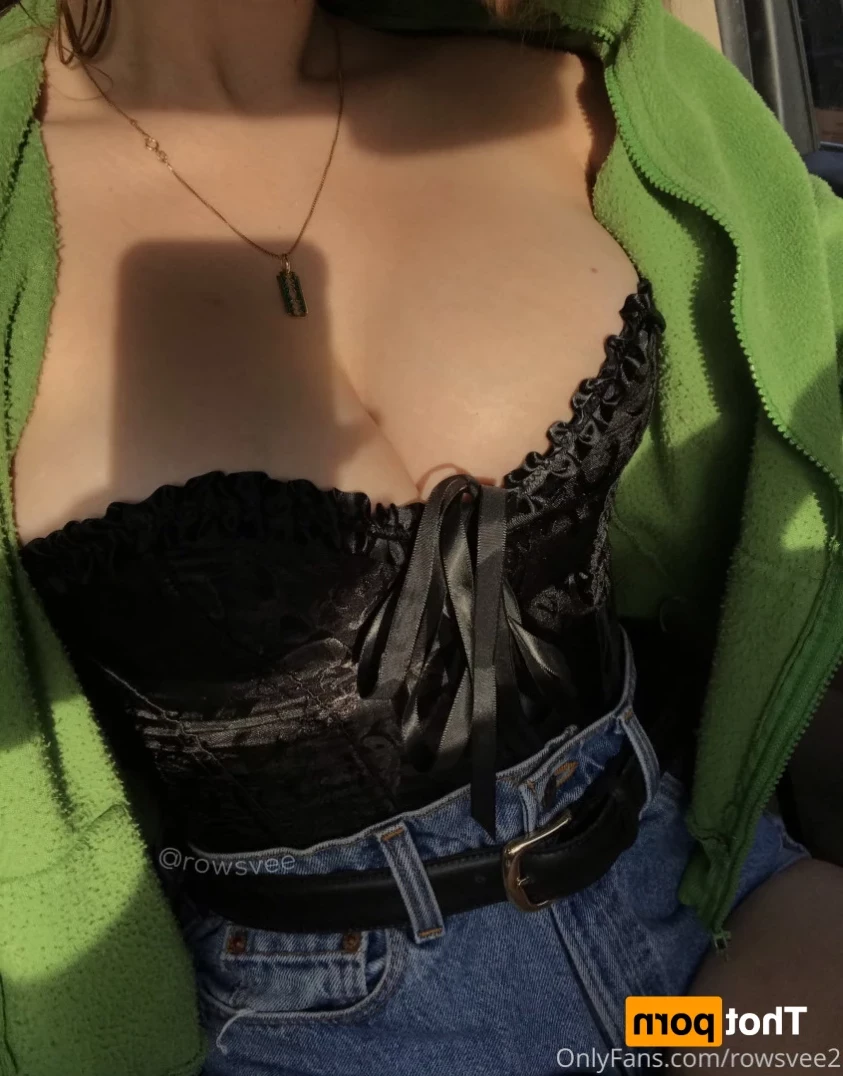 Rows [ rowsvee2 ] Onlyfans leaked photo 14158923 on Hotleaks.tv
