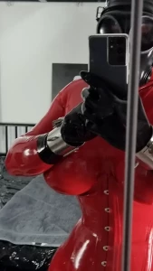 Emma Lee [ rubberdollemma ] Onlyfans leaked video 11517610 on Hotleaks.tv