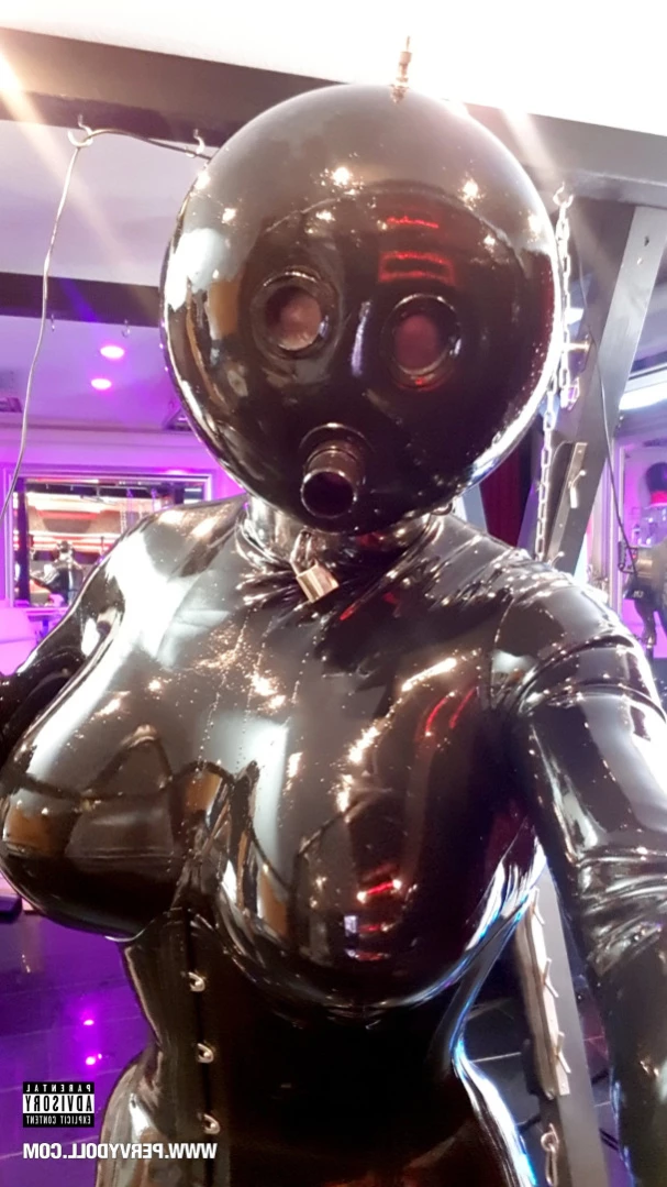 Emma Lee [ rubberdollemma ] Onlyfans leaked photo 12945242 on Hotleaks.tv