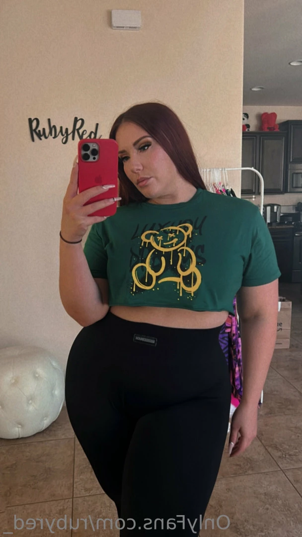 Red [ rubyred_ ] Onlyfans leaked photo 9136567 on Hotleaks.tv