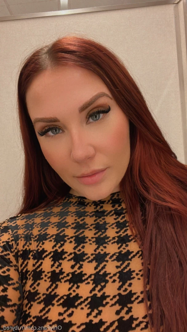 Red [ rubyred_ ] Onlyfans leaked photo 9136770 on Hotleaks.tv