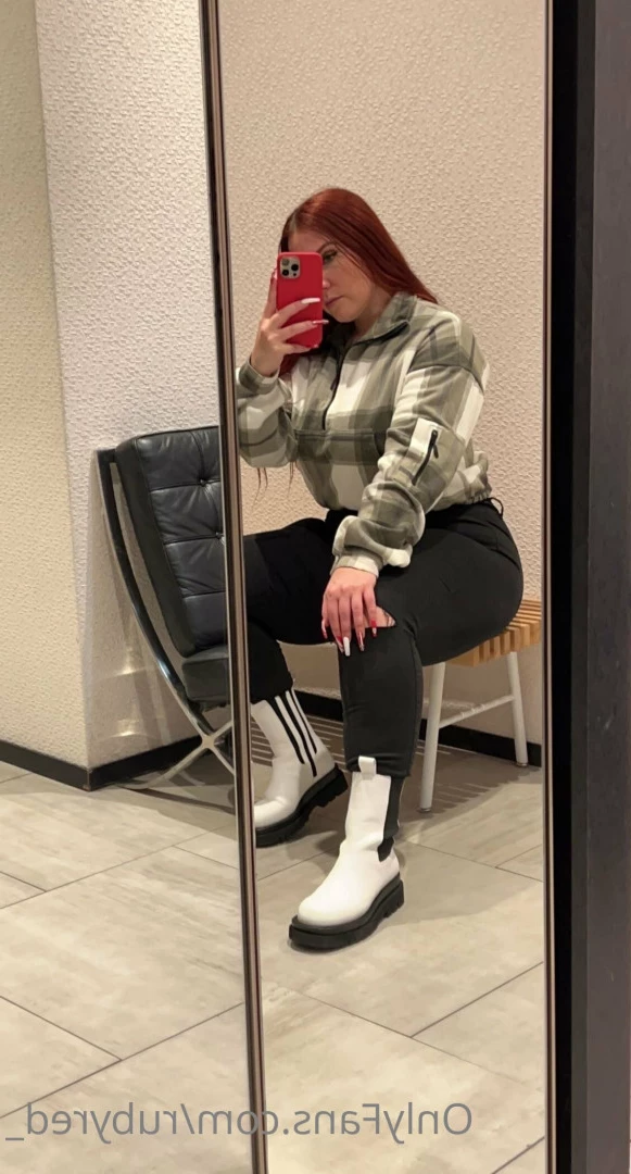 Red [ rubyred_ ] Onlyfans leaked photo 9136925 on Hotleaks.tv