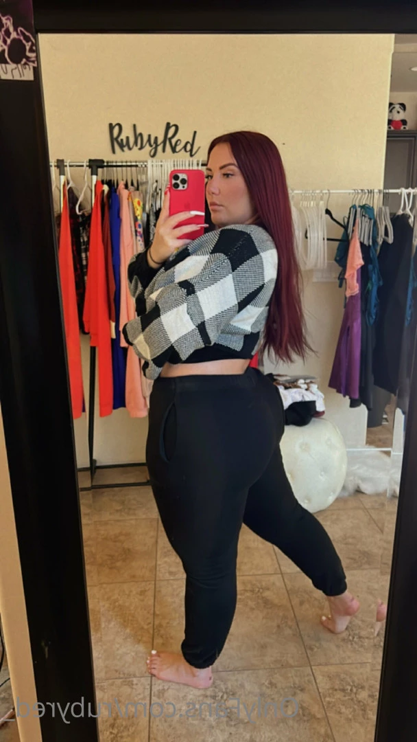 Red [ rubyred_ ] Onlyfans leaked photo 9141865 on Hotleaks.tv