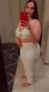 10597796