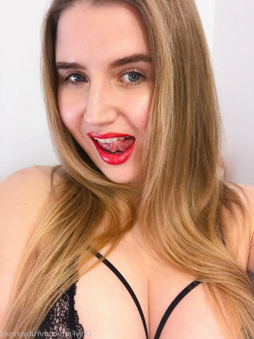 𝐫𝐮𝐛𝐲 ✨ [ rubysroses ] Onlyfans leaked photo 9276318 on Hotleaks.tv
