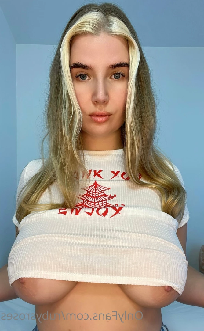 𝐫𝐮𝐛𝐲 ✨ [ rubysroses ] Onlyfans leaked photo 9277863 on Hotleaks.tv