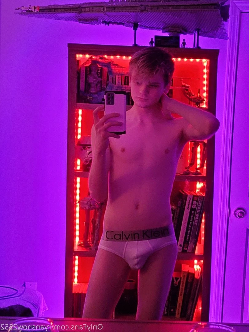 Ryan Snow [ ryansnow2552 ] Onlyfans leaked photo 2797106 on Hotleaks.tv