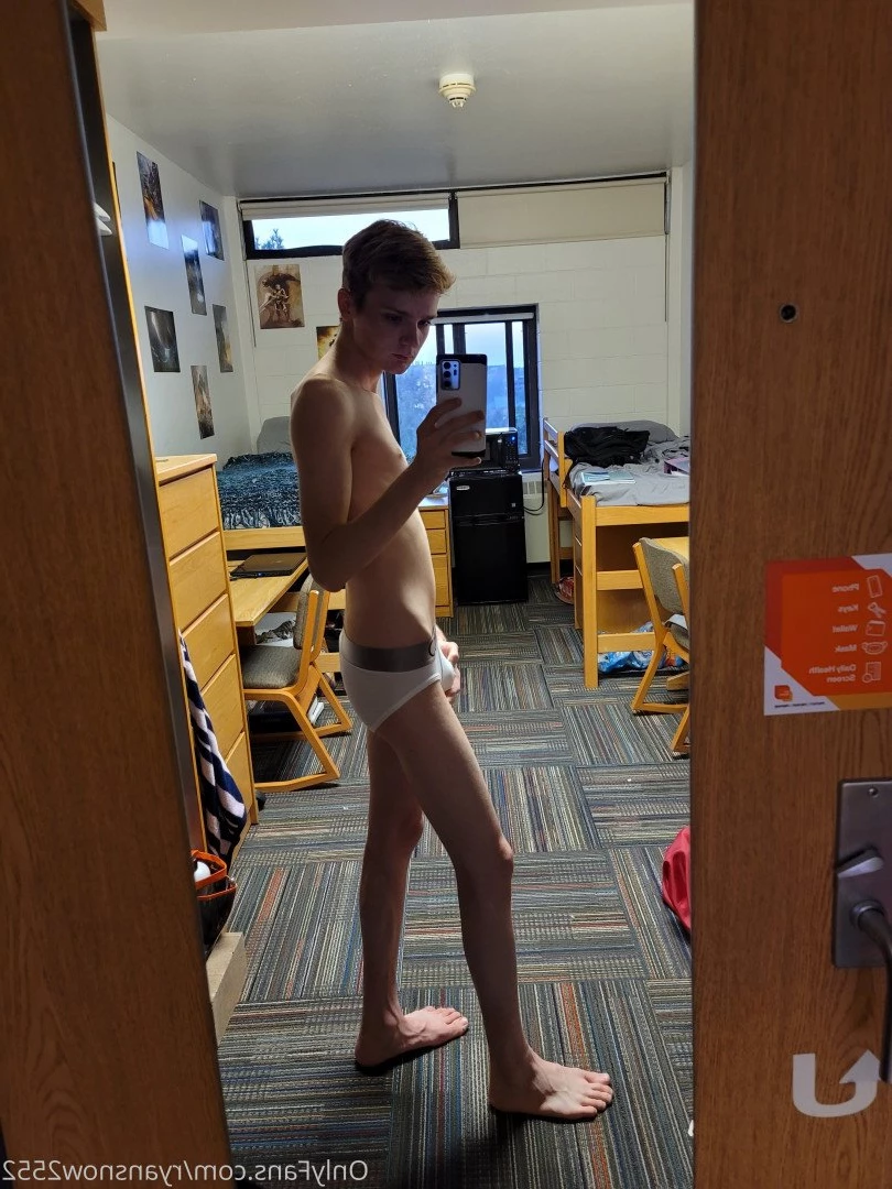 Ryan Snow [ ryansnow2552 ] Onlyfans leaked photo 2797318 on Hotleaks.tv