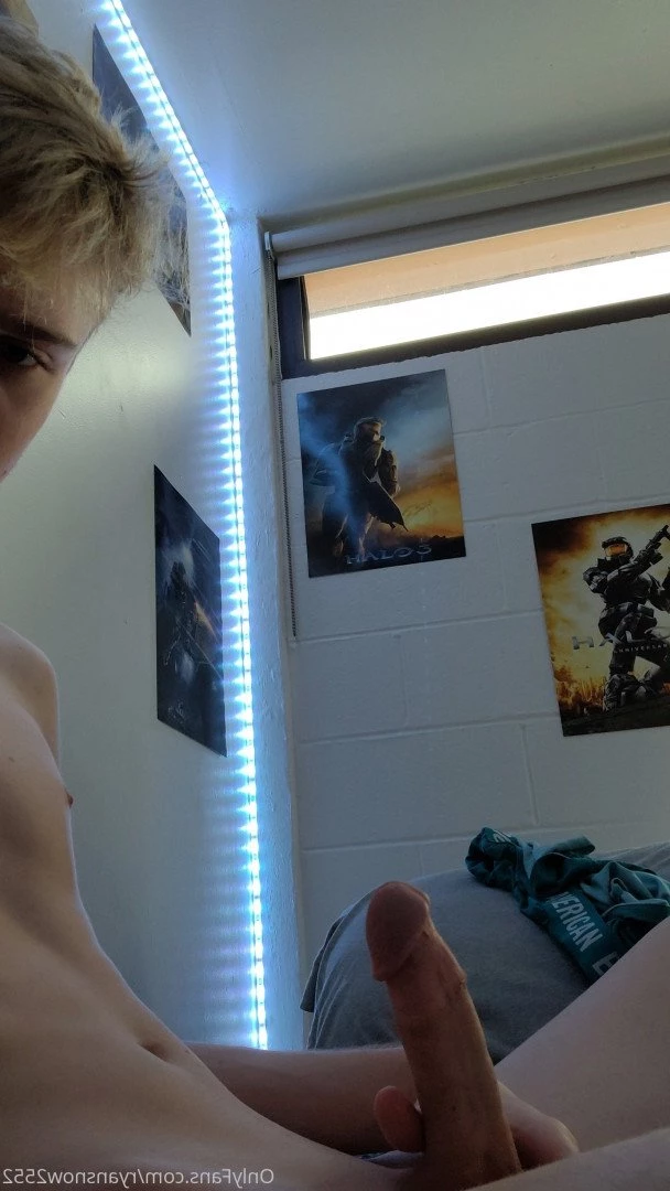 Ryan Snow [ ryansnow2552 ] Onlyfans leaked photo 2797674 on Hotleaks.tv