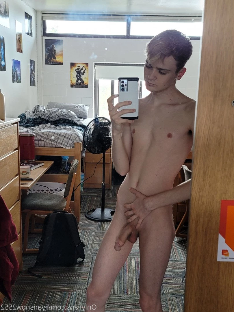 Ryan Snow [ ryansnow2552 ] Onlyfans leaked photo 2798545 on Hotleaks.tv
