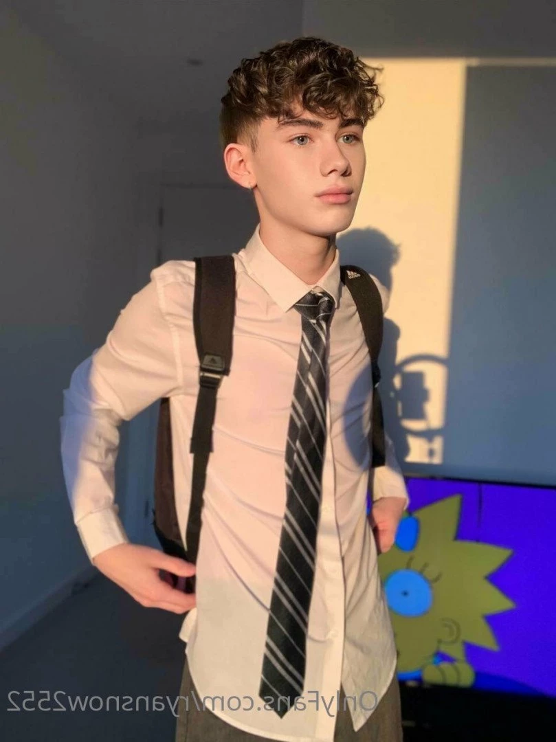 Ryan Snow [ ryansnow2552 ] Onlyfans leaked photo 2799594 on Hotleaks.tv