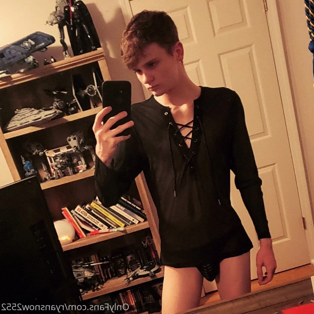 Ryan Snow [ ryansnow2552 ] Onlyfans leaked photo 2799640 on Hotleaks.tv