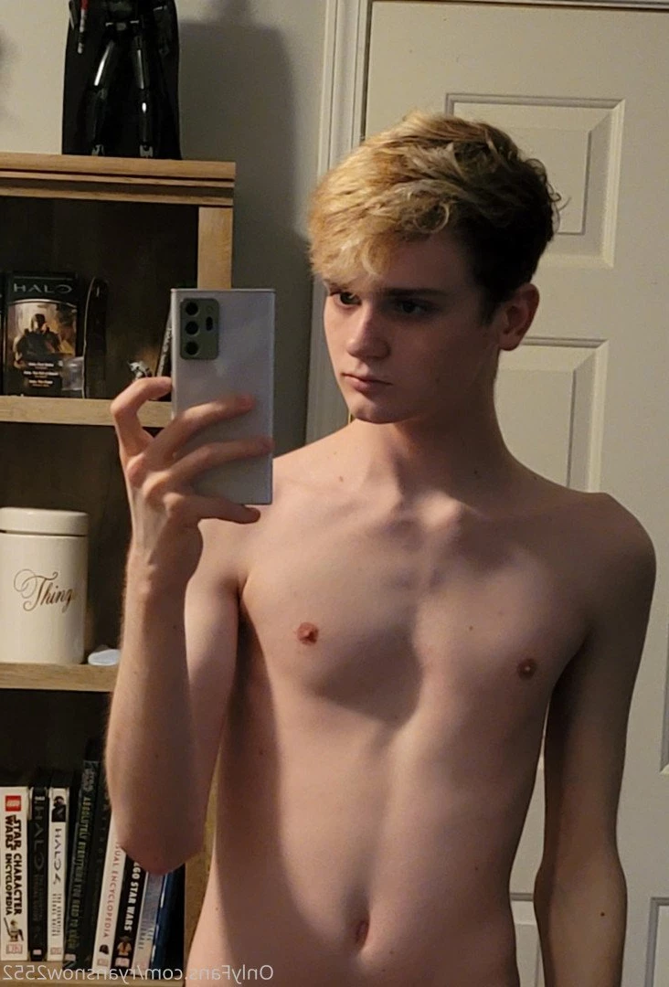 Ryan Snow [ ryansnow2552 ] Onlyfans leaked photo 2799878 on Hotleaks.tv