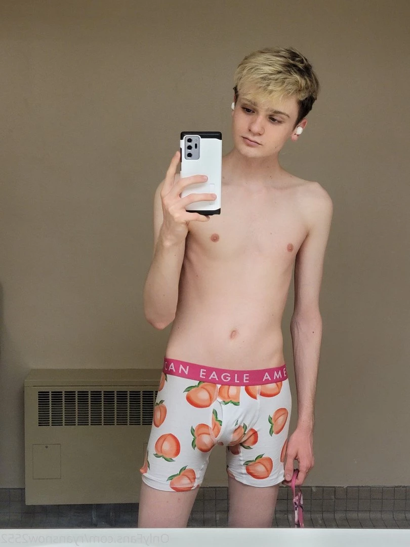 Ryan Snow [ ryansnow2552 ] Onlyfans leaked photo 2799905 on Hotleaks.tv