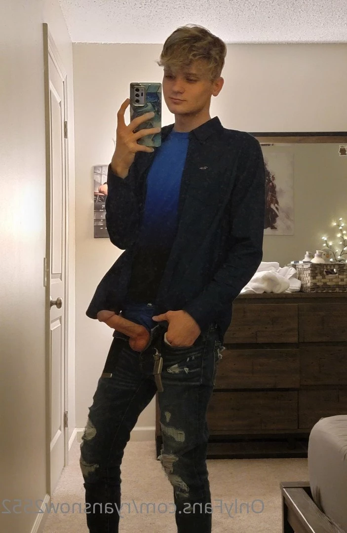 Ryan Snow [ ryansnow2552 ] Onlyfans leaked photo 2800341 on Hotleaks.tv