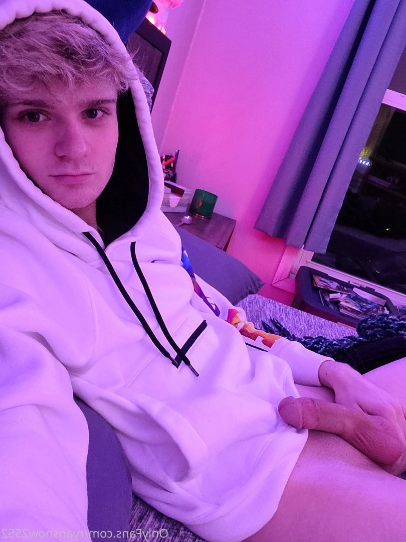 Ryan Snow [ ryansnow2552 ] Onlyfans leaked photo 2802057 on Hotleaks.tv