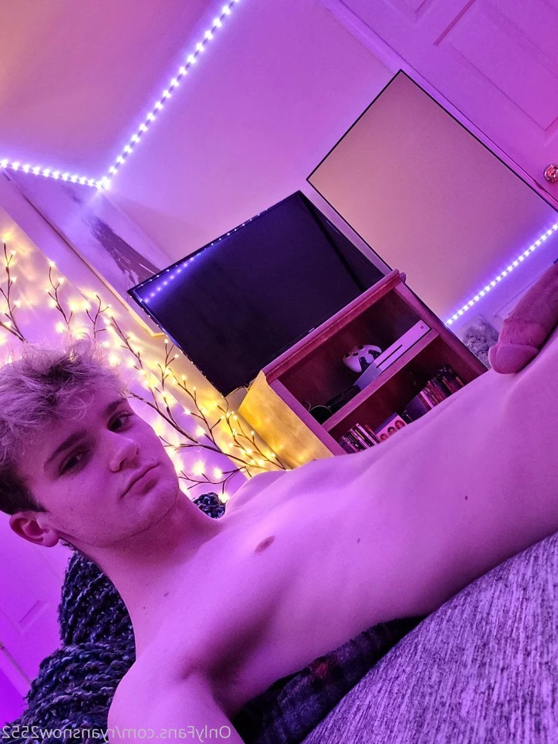Ryan Snow [ ryansnow2552 ] Onlyfans leaked photo 2802544 on Hotleaks.tv