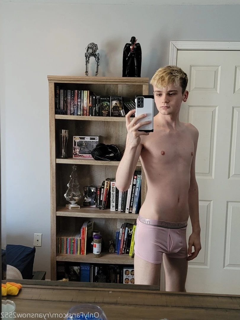 Ryan Snow [ ryansnow2552 ] Onlyfans leaked photo 2803829 on Hotleaks.tv