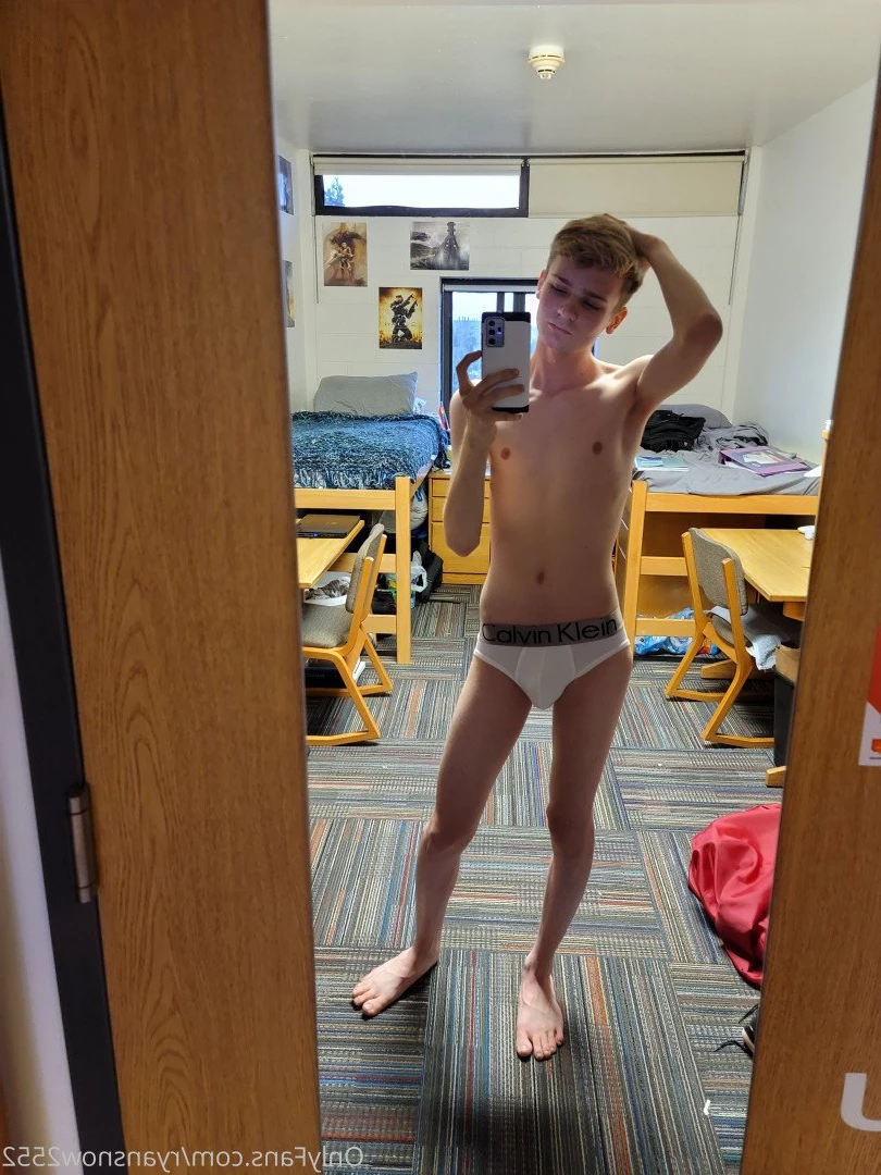 Ryan Snow [ ryansnow2552 ] Onlyfans leaked photo 2803833 on Hotleaks.tv