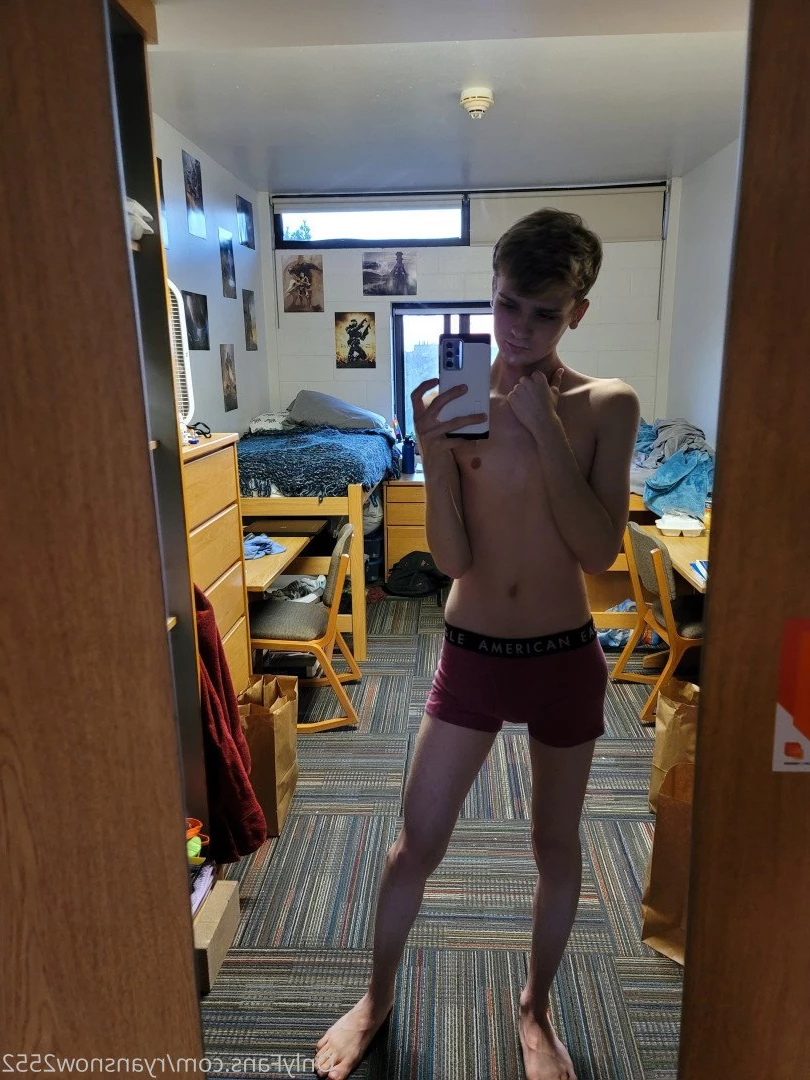 Ryan Snow [ ryansnow2552 ] Onlyfans leaked photo 2804982 on Hotleaks.tv