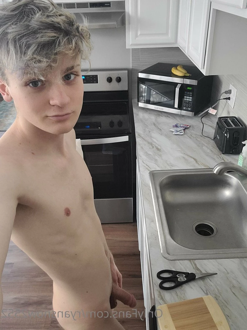 Ryan Snow [ ryansnow2552 ] Onlyfans leaked photo 2805943 on Hotleaks.tv