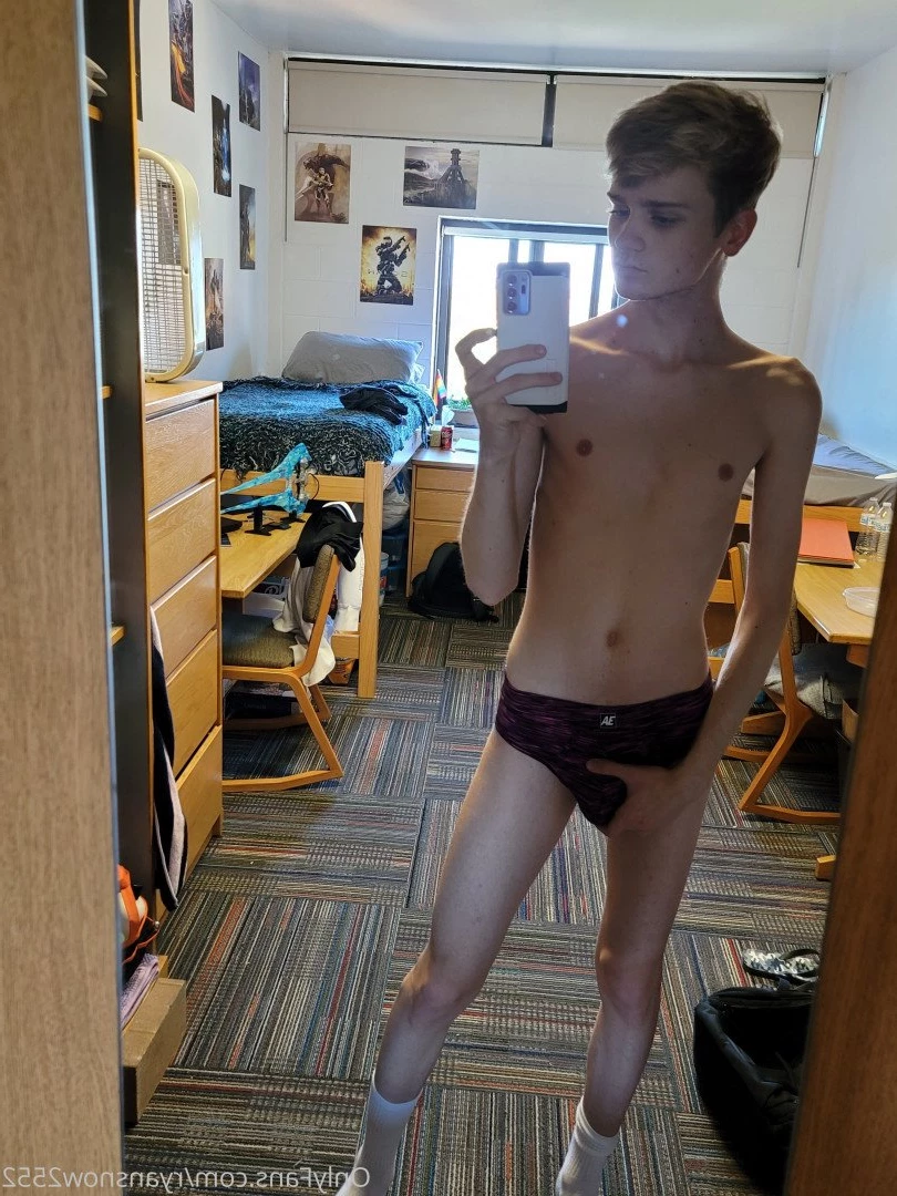Ryan Snow [ ryansnow2552 ] Onlyfans leaked photo 2806695 on Hotleaks.tv